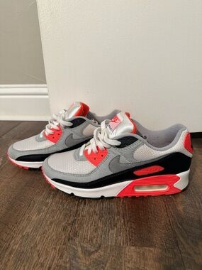 Nike Air Max 90